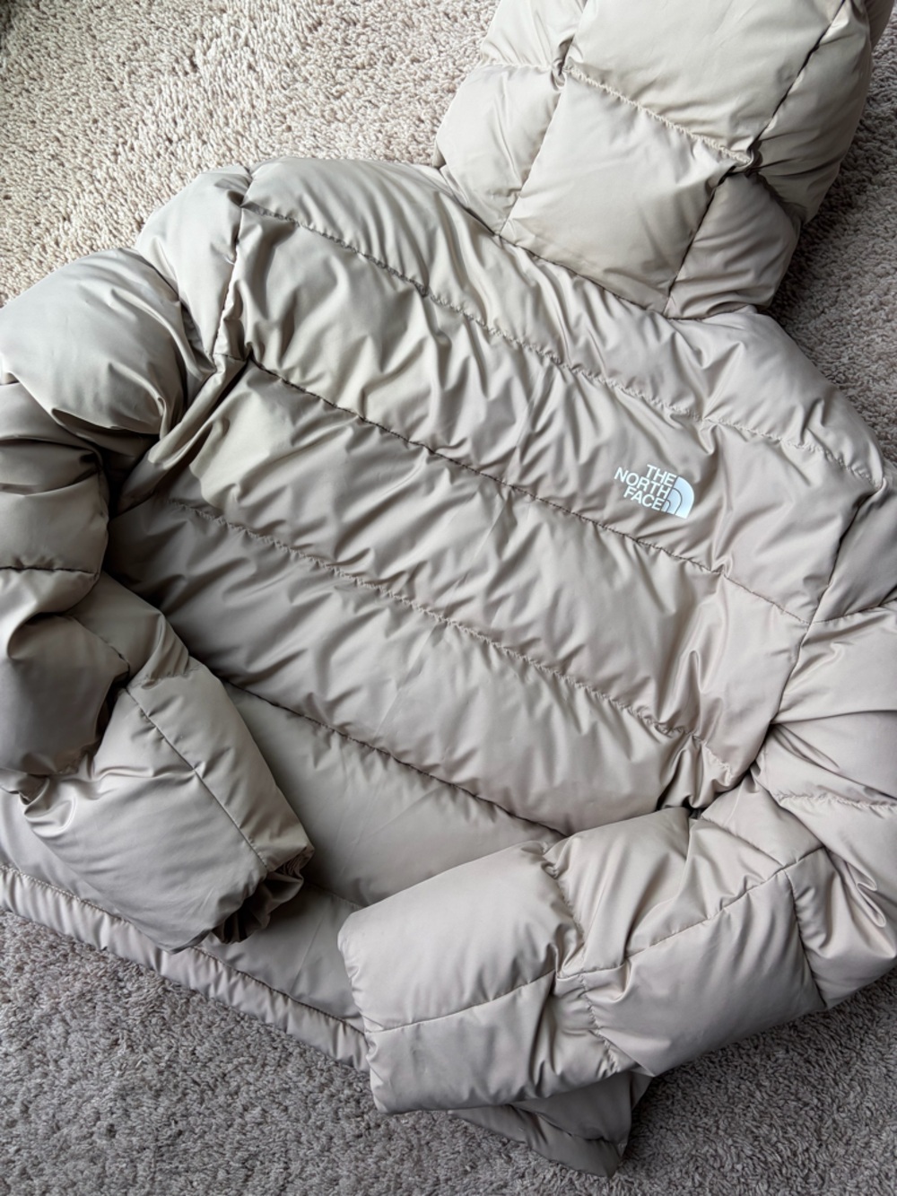 The North Face Women’s Frost Fall Hooded Jacket | Mushroom Grey | Medium - Picture 10 of 11